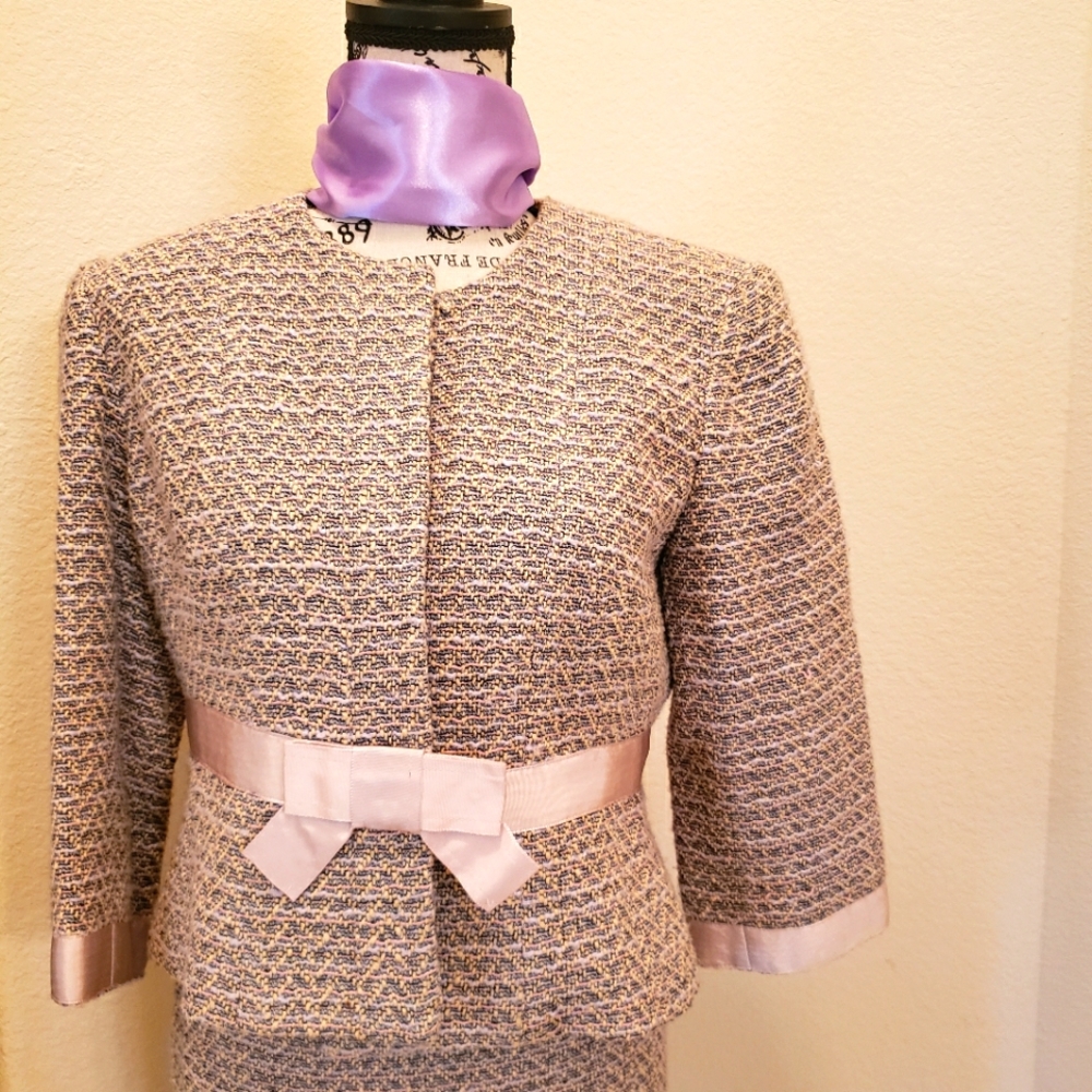 Tweed Pastel 2- piece suit